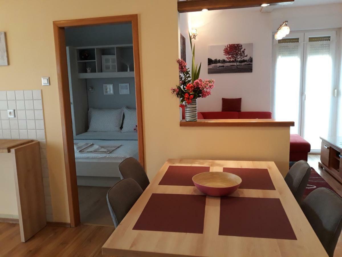 Apartment Matea Rovinj Exterior photo